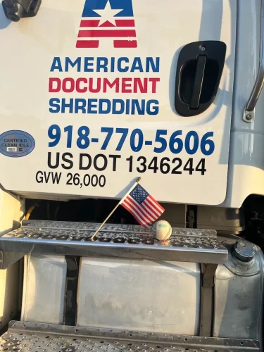 Shredding-Service-Tulsa-100035